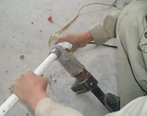 芦淞漏水维修电话